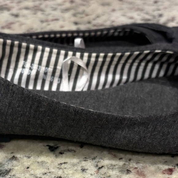 Capelli New York flats- size 8 - Picture 6 of 6